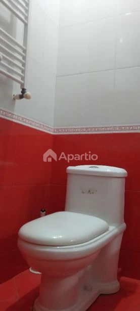 იყიდება 6 ოთახიანი ბინა საბურთალოზე, ფოტო 5 / 5