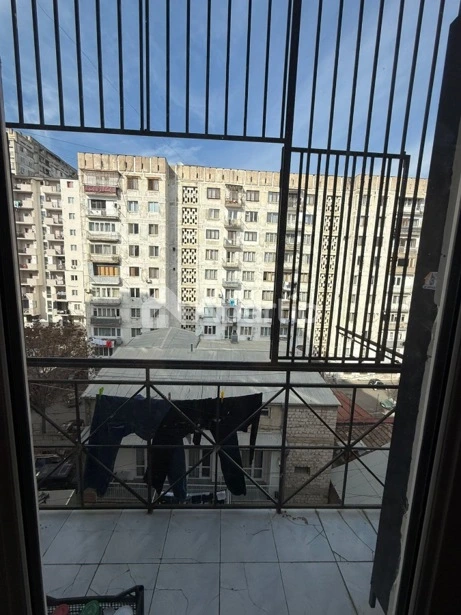 იყიდება 2 ოთახიანი ბინა საბურთალოზე, ფოტო 10 / 10