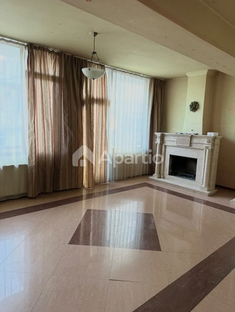 5-room apartment for sale in Saburtalo, Photo 1 of 9