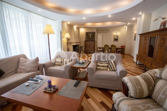 5-room apartment for sale in Vake, Photo 1 of 15