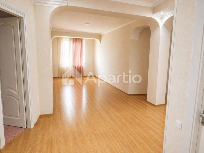 5-room apartment for sale in Saburtalo, Photo 1 of 10