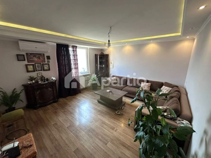 3-room apartment for sale in Nutsubidze plateau, Photo 2 of 11