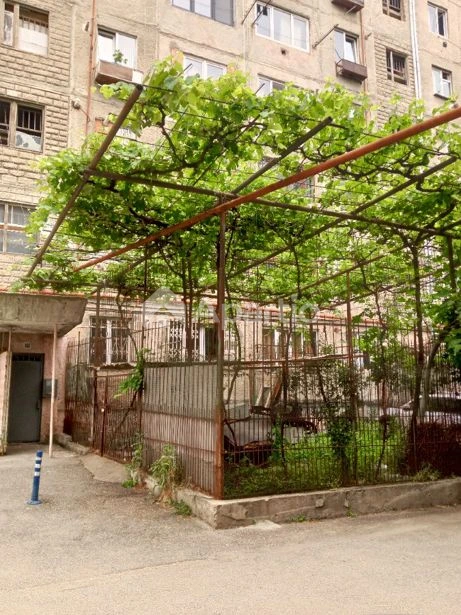 იყიდება 3 ოთახიანი ბინა გლდანში, ფოტო 14 / 14