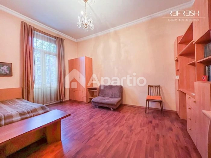 იყიდება 1 ოთახიანი ბინა საბურთალოზე, ფოტო 2 / 6