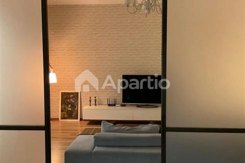 იყიდება 4 ოთახიანი ბინა საბურთალოზე, ფოტო 2 / 10